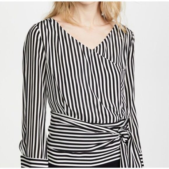 Alice + Olivia Tops - Alice + Olivia Alba cross front blouse size medium
